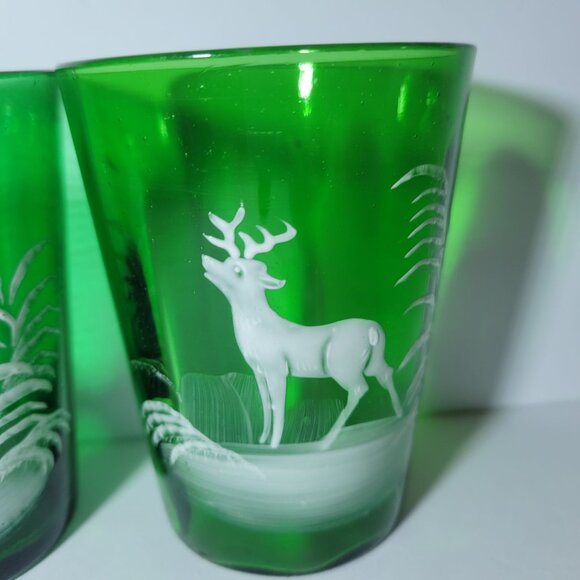 Vintage Mary Gregory Green Glass Tumblers With White Deer Design Set Of 2 - Picture 3 of 8